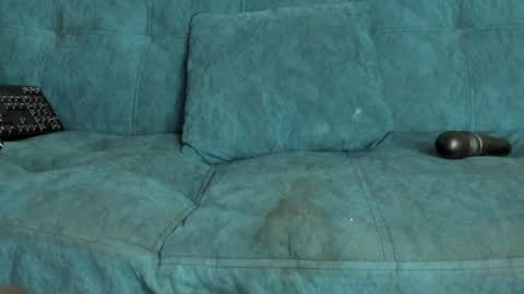 Snapshot of angela_suaza chatting on 02-25-25, 04:24 Angela online show from 02-25-25, 04:24