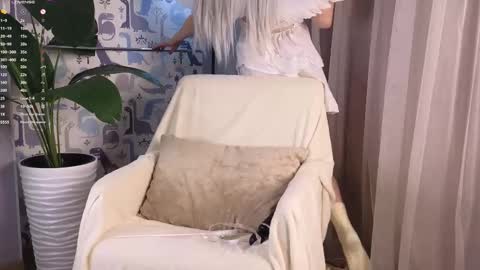 Mary online show from 03-13-26, 01:07