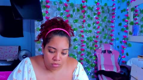 Angela online show from 04-08-26, 09:48