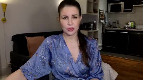 Snapshot of angeladarkk chatting on 02-27-25, 09:14 Angela online show from 02-27-25, 09:14