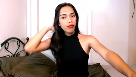 SENORITA online show from 03-25-26, 04:35