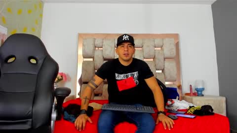 Angel And Cris online show from 09-17-25, 12:07