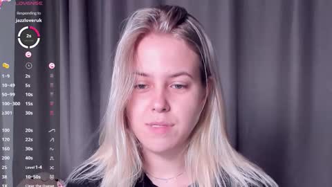 Snapshot of angelanty chatting on 09-13-25, 04:29 Darsi Anty online show from 09-13-25, 04:29