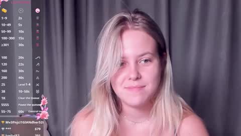 Snapshot of angelanty chatting on 09-26-25, 03:16 Darsi Anty online show from 09-26-25, 03:16