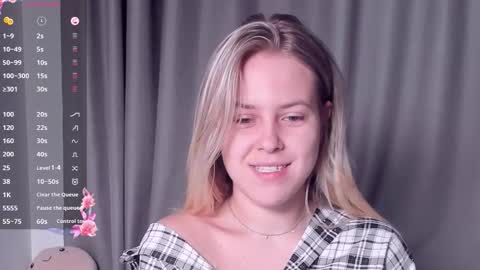 Snapshot of angelanty chatting on 10-10-25, 01:10 Darsi Anty online show from 10-10-25, 01:10