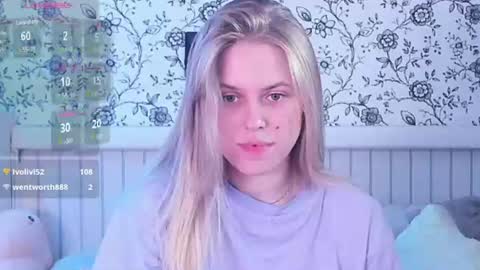 Snapshot of angelanty chatting on 06-19-26, 05:28 Darsi Anty online show from 06-19-26, 05:28
