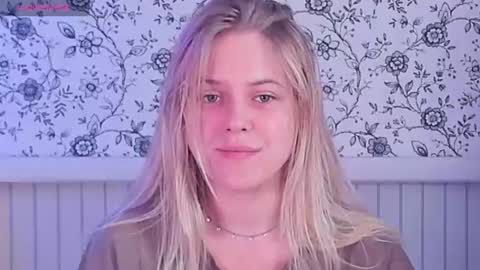 Snapshot of angelanty chatting on 07-09-26, 01:37 Darsi Anty online show from 07-09-26, 01:37