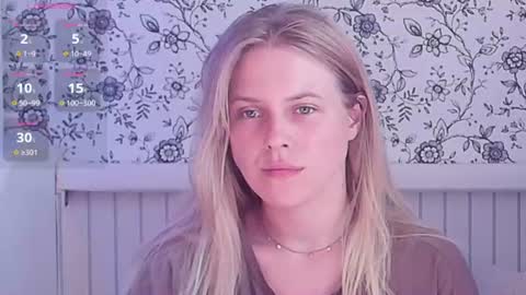 Snapshot of angelanty chatting on 07-13-26, 01:14 Darsi Anty online show from 07-13-26, 01:14