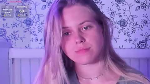 Snapshot of angelanty chatting on 07-22-26, 05:49 Darsi Anty online show from 07-22-26, 05:49