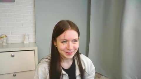 angelapratt online show from 04-14-26, 03:29