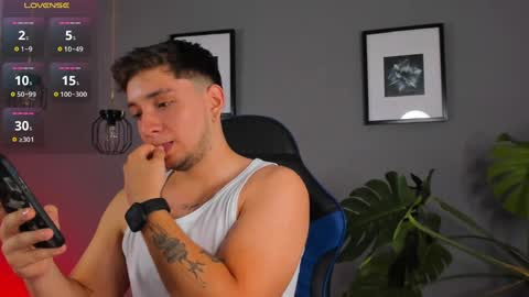 angelbell19 online show from 12-17-24, 11:59