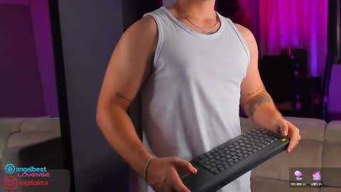 angelbell19 online show from 09-19-25, 02:24