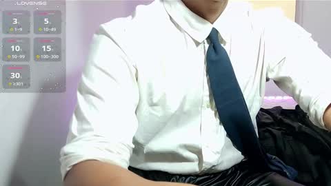 Snapshot of angelbianchi chatting on 10-15-25, 06:41 Angel Bianchi online show from 10-15-25, 06:41