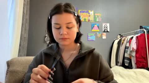 angelcatier online show from 04-21-26, 04:01