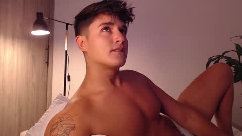 Snapshot of angelcossio chatting on 12-24-24, 10:28 Angel online show from 12-24-24, 10:28