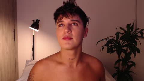 Snapshot of angelcossio chatting on 12-31-24, 12:32 Angel online show from 12-31-24, 12:32