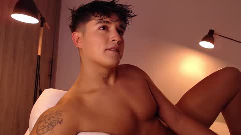 Snapshot of angelcossio chatting on 02-24-25, 12:20 Angel online show from 02-24-25, 12:20