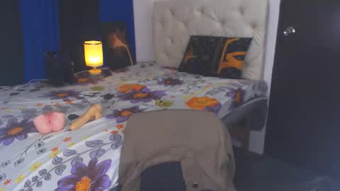 Angel online show from 02-04-25, 04:37