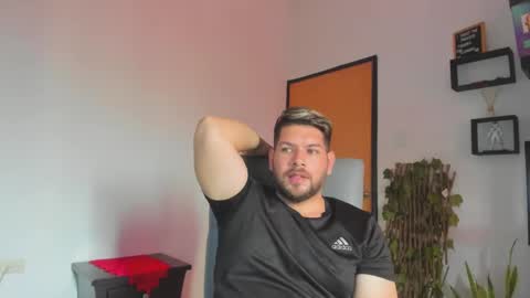 Snapshot of angelcute3 chatting on 10-06-25, 03:31 angel online show from 10-06-25, 03:31