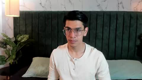 Angel  online show from 07-27-26, 11:39