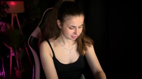 Angel online show from 05-11-26, 07:58