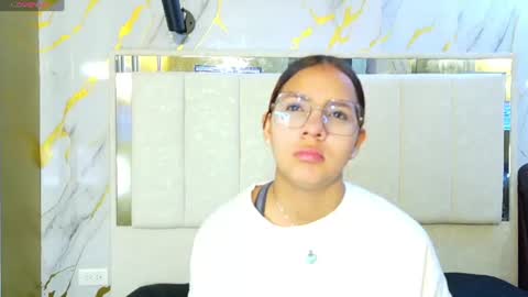 angel online show from 06-25-26, 12:31