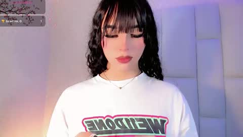 Snapshot of angeles_bust chatting on 12-05-25, 08:38 angeles_bust online show from 12-05-25, 08:38