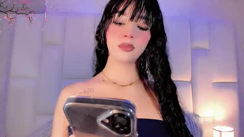 Snapshot of angeles_bust chatting on 12-14-25, 08:35 angeles_bust online show from 12-14-25, 08:35