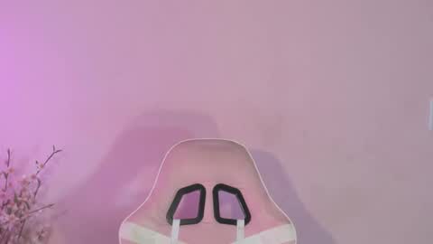 Snapshot of angeli_sexi chatting on 02-24-25, 12:09 Carolina online show from 02-24-25, 12:09