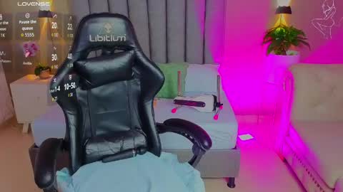 A N G E L I C A online show from 05-15-26, 07:43