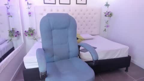 angelica_rolon online show from 06-17-26, 08:10