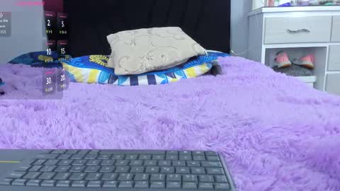 Angelica online show from 10-08-25, 03:20