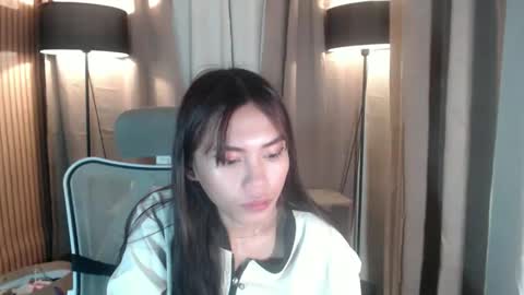 Snapshot of angelicadoll69 chatting on 04-06-26, 12:19 Angelica online show from 04-06-26, 12:19