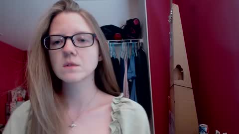 Snapshot of angelicangel3 chatting on 01-01-25, 07:21 AngelicAngel online show from 01-01-25, 07:21
