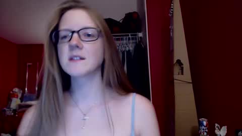 Snapshot of angelicangel3 chatting on 02-18-25, 03:10 AngelicAngel online show from 02-18-25, 03:10