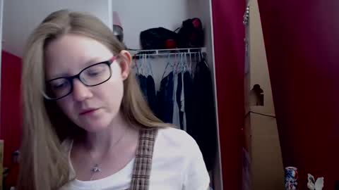 Snapshot of angelicangel3 chatting on 02-20-25, 12:52 AngelicAngel online show from 02-20-25, 12:52