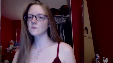 Snapshot of angelicangel3 chatting on 02-23-25, 04:50 AngelicAngel online show from 02-23-25, 04:50