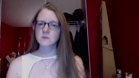Snapshot of angelicangel3 chatting on 03-10-25, 06:05 AngelicAngel online show from 03-10-25, 06:05