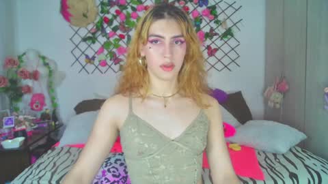 Snapshot of angelicuntyxxx chatting on 07-25-26, 02:31 ANGELICUNTYXXX online show from 07-25-26, 02:31
