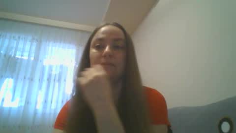 Snapshot of angelina_26 chatting on 12-21-25, 01:51 Angelina 26 online show from 12-21-25, 01:51