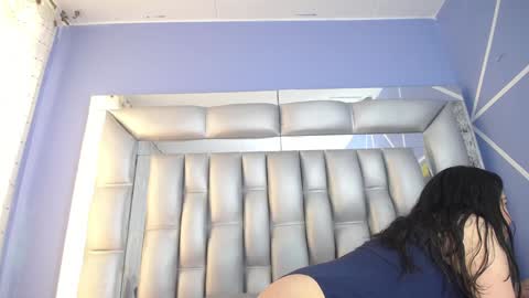 Snapshot of angelina_ny chatting on 12-22-24, 01:00 ANGELINA online show from 12-22-24, 01:00