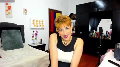 Angelina online show from 07-10-26, 11:40
