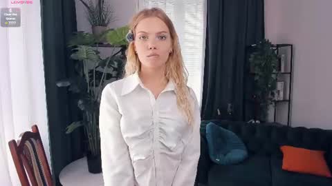 Alice WOW online show from 07-14-26, 09:03