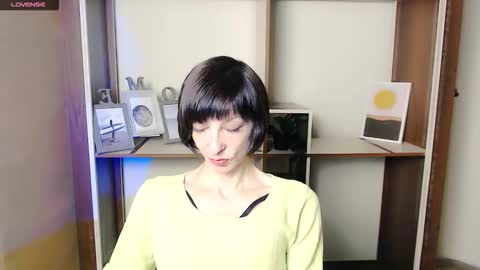 Snapshot of angelinalov_ chatting on 10-10-25, 06:56 Angelina online show from 10-10-25, 06:56