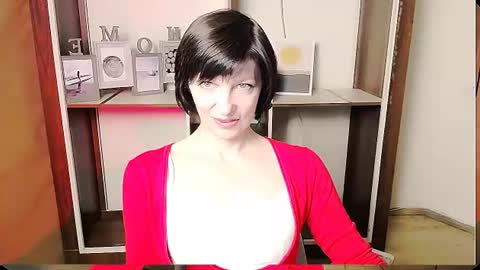 Angelina online show from 06-18-26, 08:14