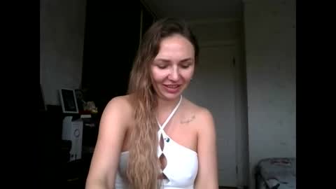 angelinalove28 online show from 10-25-25, 07:38