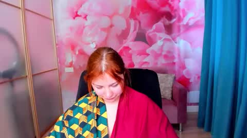 AngelinaLow online show from 04-08-26, 06:02