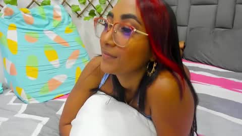 Snapshot of angelinamurphy chatting on 02-07-25, 05:31 AngelinaMurphy online show from 02-07-25, 05:31