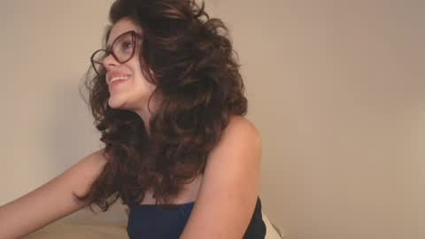   online show from 05-04-26, 02:07