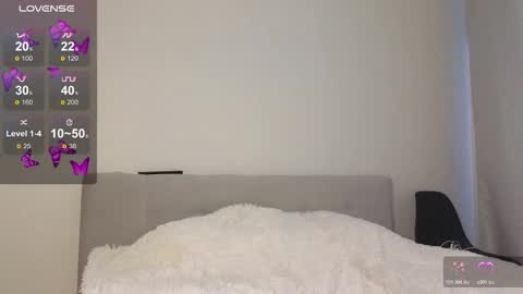 Snapshot of angelinejo chatting on 02-04-26, 04:07 Angel online show from 02-04-26, 04:07